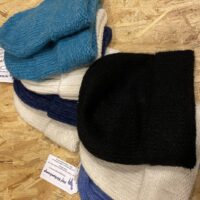 mittlere Strickmütze aus Alpakawolle – Bild 2